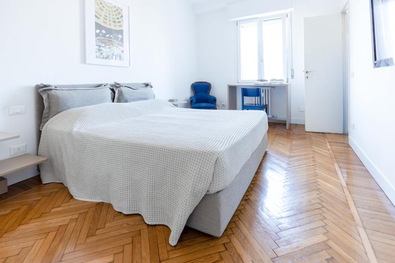 Apartamento Milan Flat 5 Min From Duomo With Park For Small Cars Exterior foto