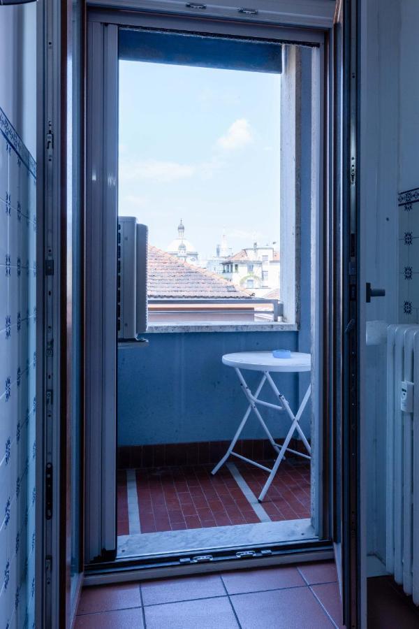 Milan Flat 5 Min From Duomo With Park For Small Cars Exterior foto