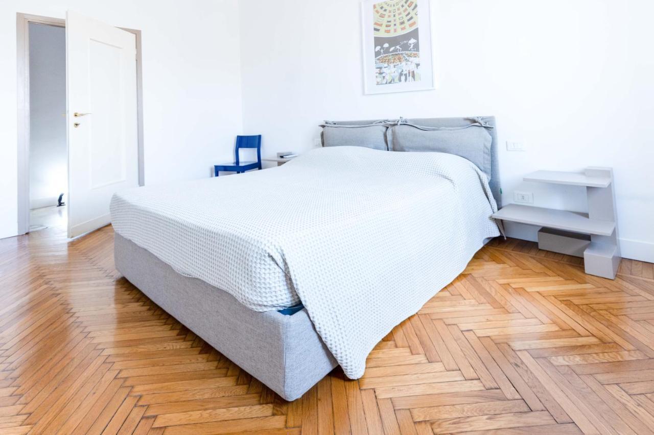 Milan Flat 5 Min From Duomo With Park For Small Cars Exterior foto